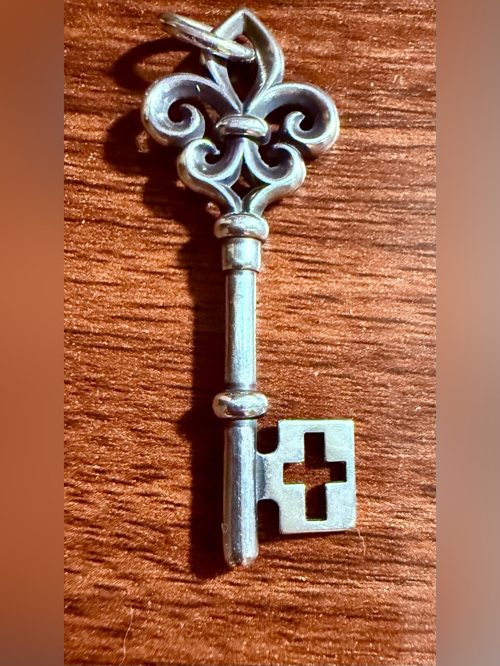 James Avery Key